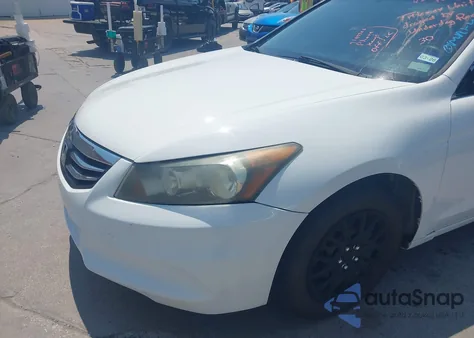 2011 Honda Accord 2.4 Lx из США, поврежденный, VIN 1HGCP2F37BA113139